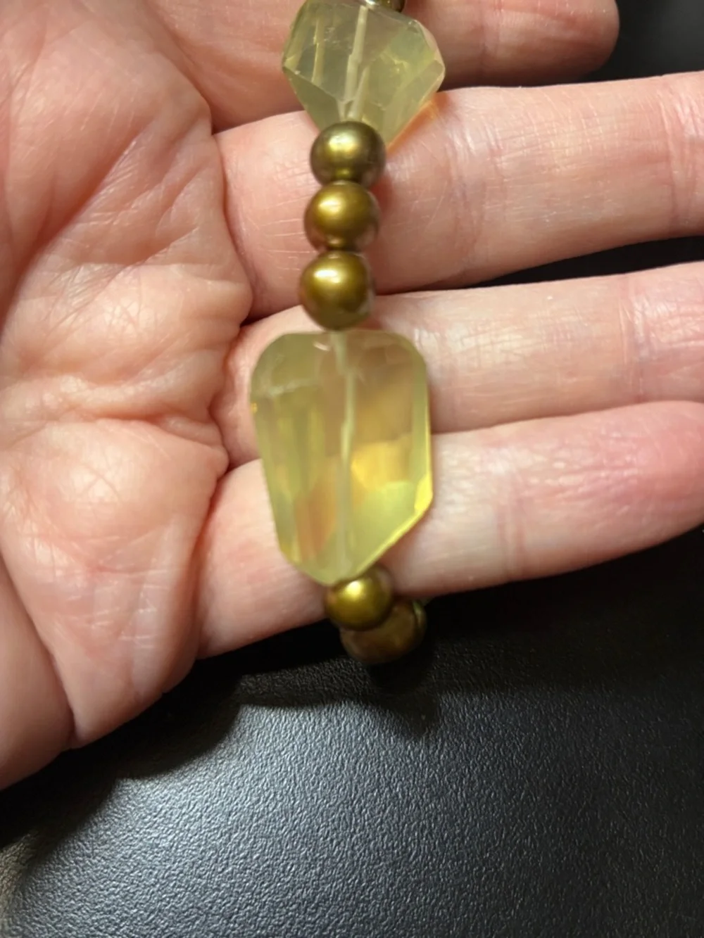 Israeli Cut natural lemon quartz gemstone and pearl magnetic clasp Bracelet - Picture 6 of 16